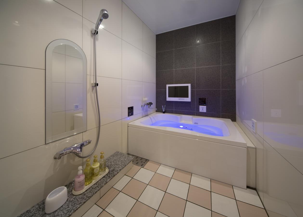 Jewel Hotel Luxury Modern (Adults Only) Miyoshi  Ngoại thất bức ảnh